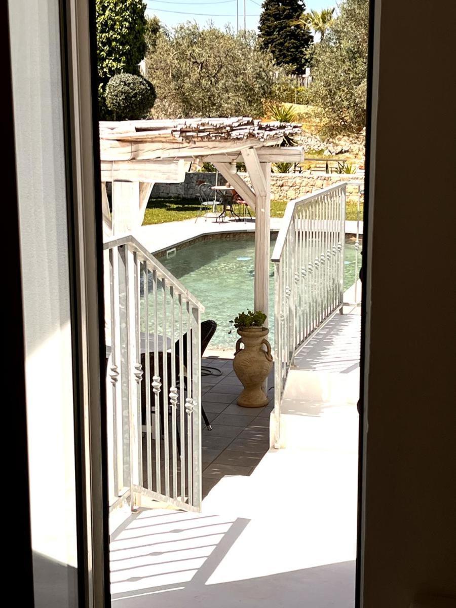 Al Trulletto Villa Ceglie Messapica Exteriör bild